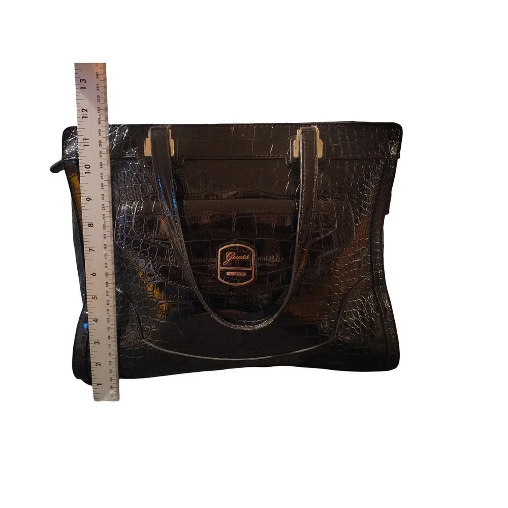 Guess Structured Handbag Purse Black Croc Embossed Texture Sleek Girl Boss
